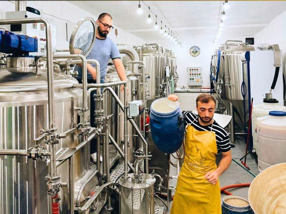 UGMB Brewery in Georgia_500L Brewery System by Tiantai 